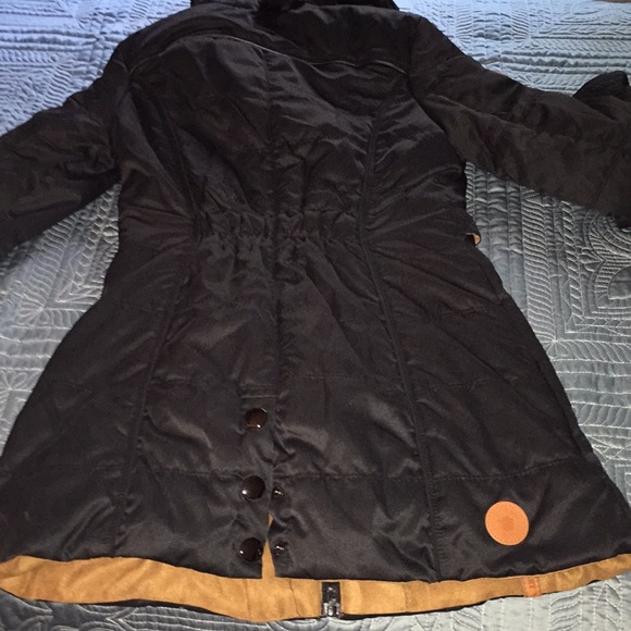 Jacket - Picture 5 of 8